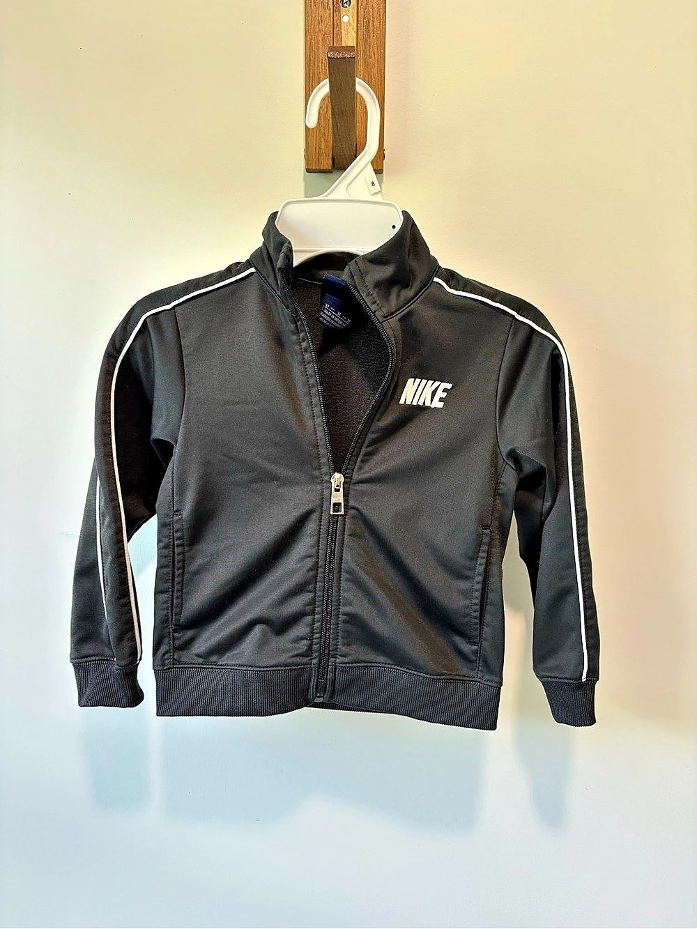 Nike Toddler Track Jacket Size 3T